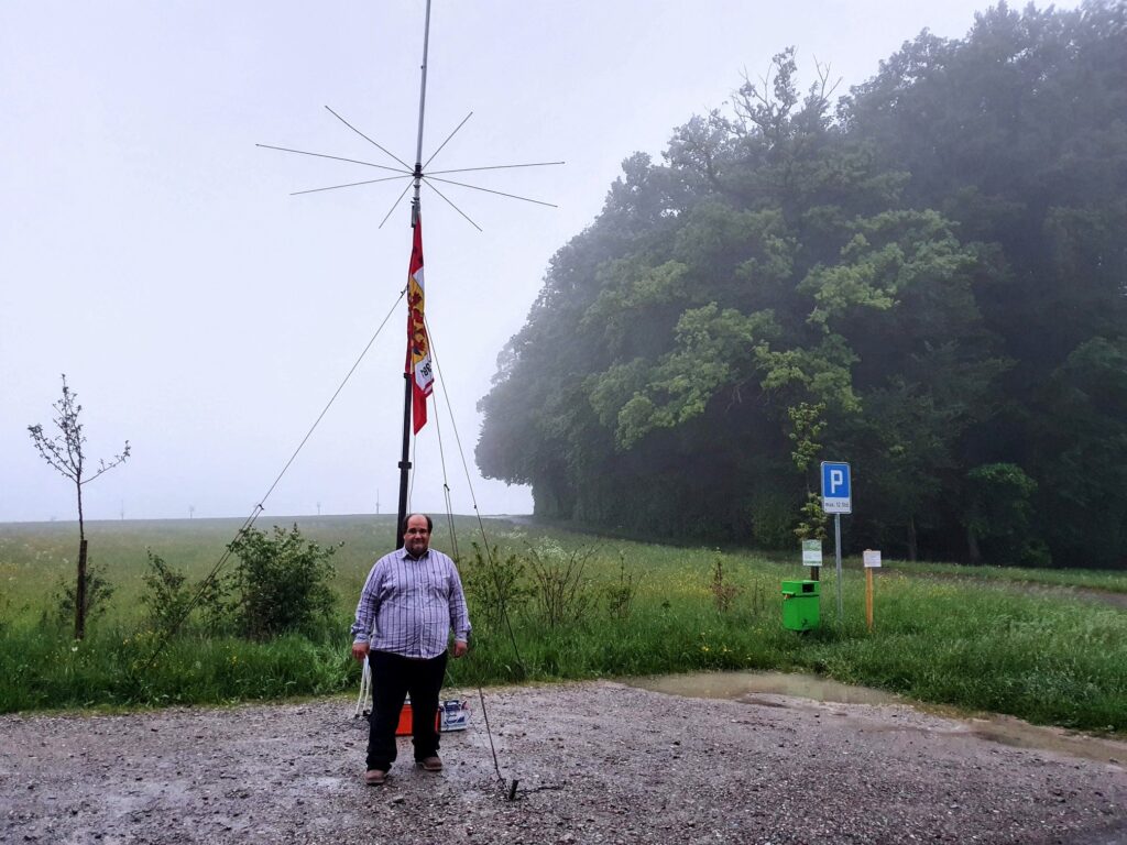 Keine Fotobeschreibung verfügbar.
