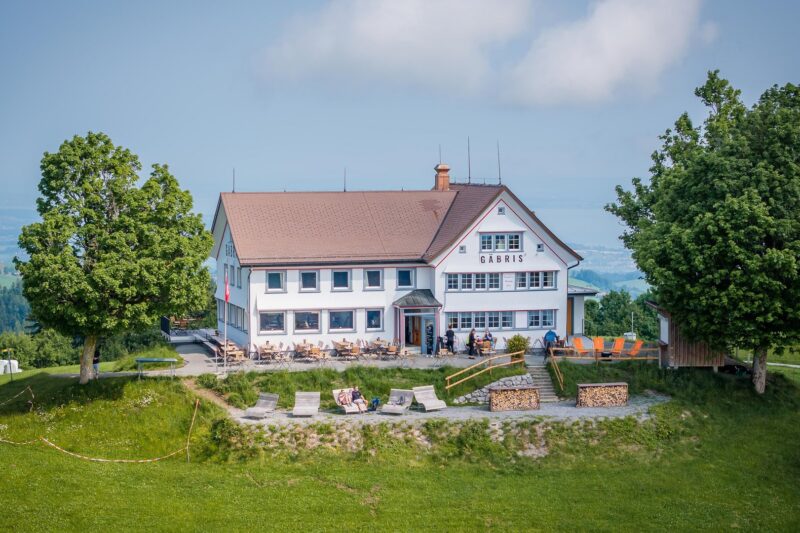 Neuer Meshtastic Router auf dem Gäbris (Gais AR)